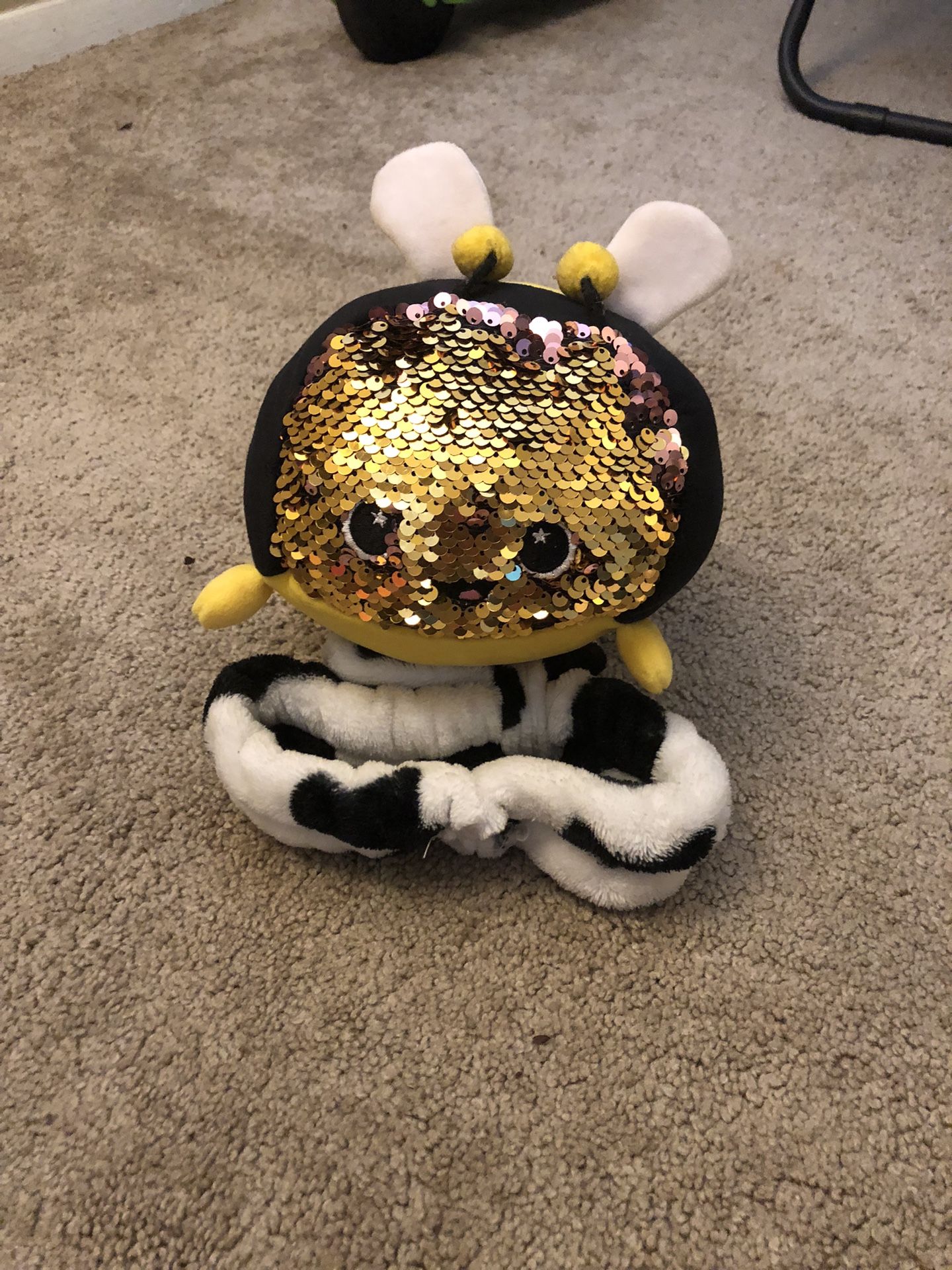 Color Changing Sequin Bumblebee Plushie