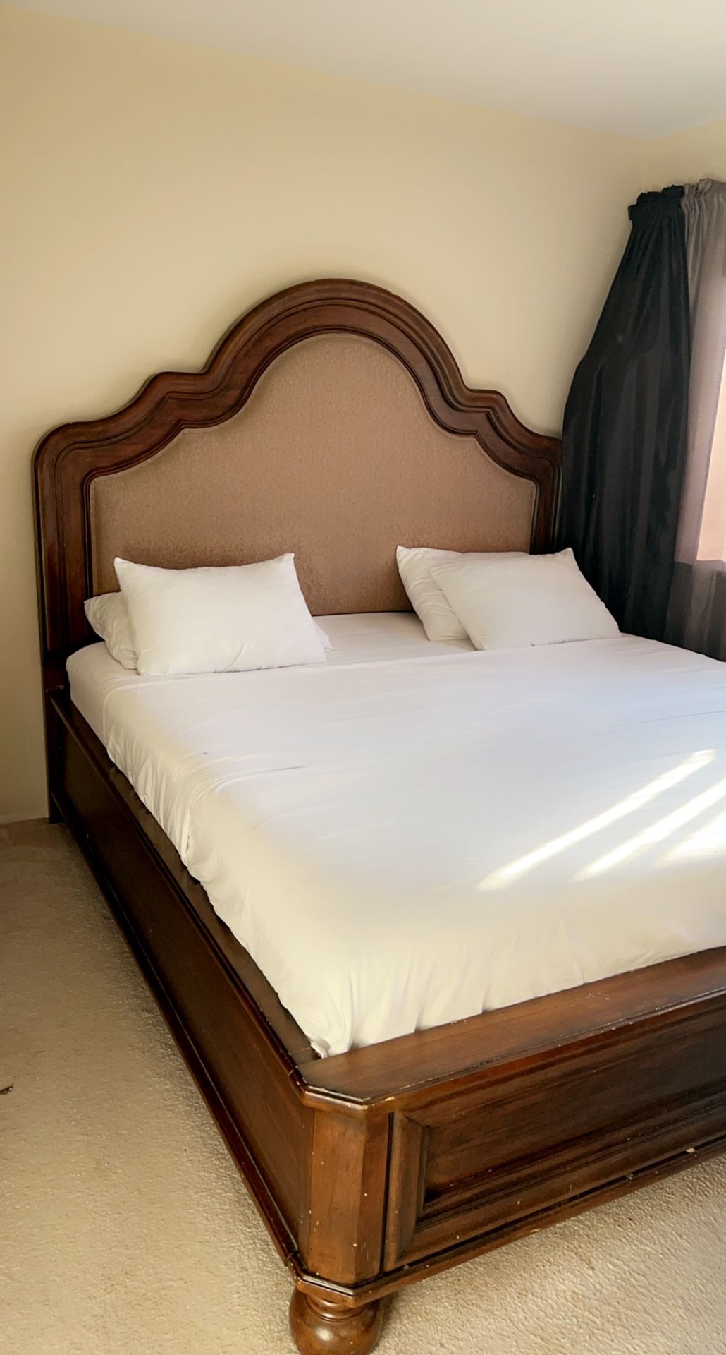 King Bedroom Set