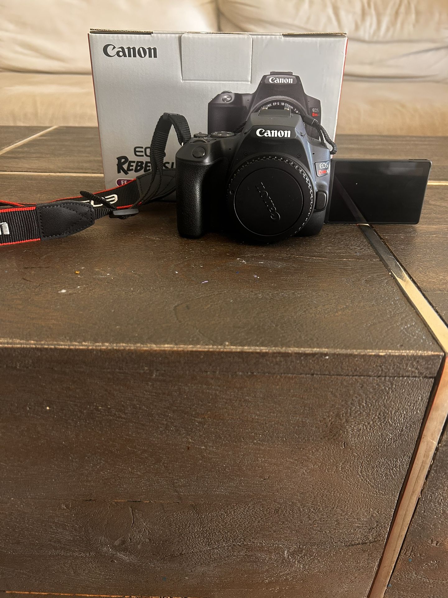 Eos Rebel SL3 Camera