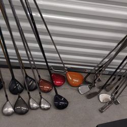 25 Golf Clubs All Differend Kinds