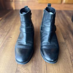 Steve Madden Palazo Black Leather Harness Boots Men’s 8.5 – Edgy + Sleek