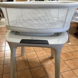 4moms Mamaroo Bassinet