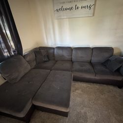 2 Piece L Shaped Sectional With Ottoman