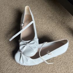 Girls White Dress Shoes