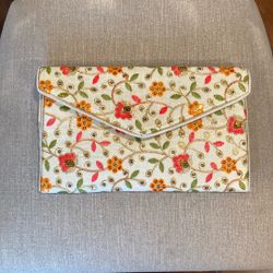 Embroidered Bag With Sling