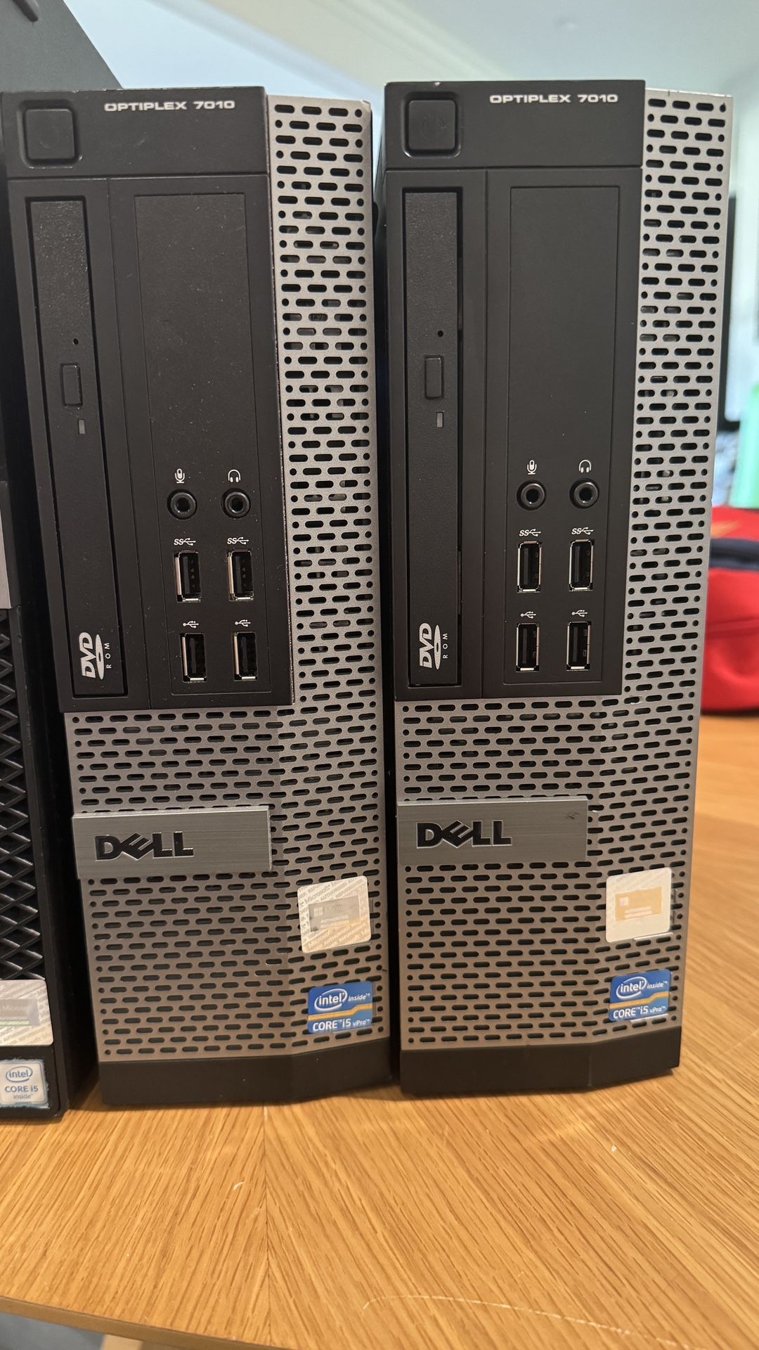 5 DELL Tower Computers, Keyboards(5), 1 Monitor Stand.