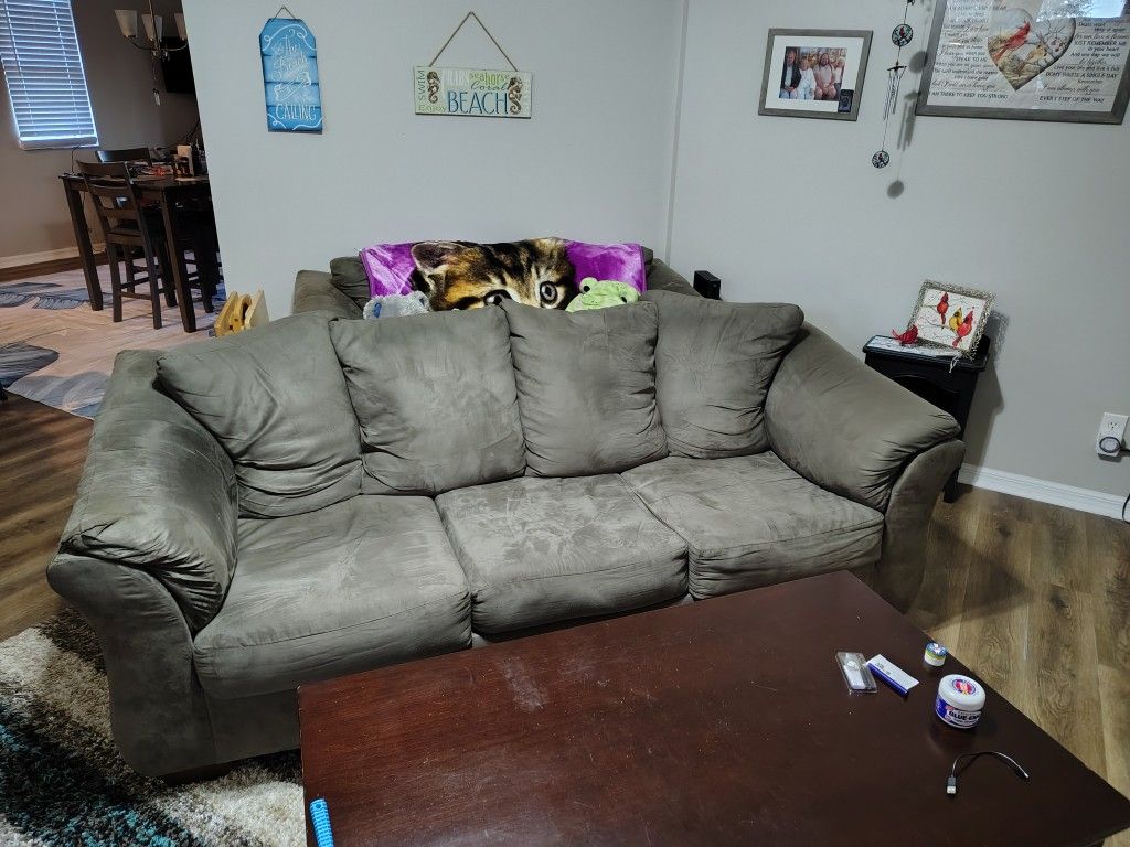 Couch And Loveseat 