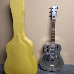 Rogue Slide Guitar With case
