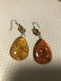 Amber Earring 