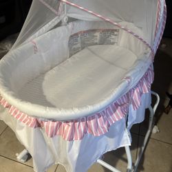 Bassinet 