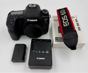 Canon EOS 6D Mark II Digital SLR Camera Body ( Shutter count Less than 8000) READ DESCRIPTION