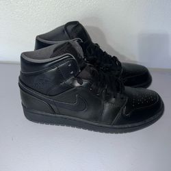 Nike Air Jordan 1 Mid Black