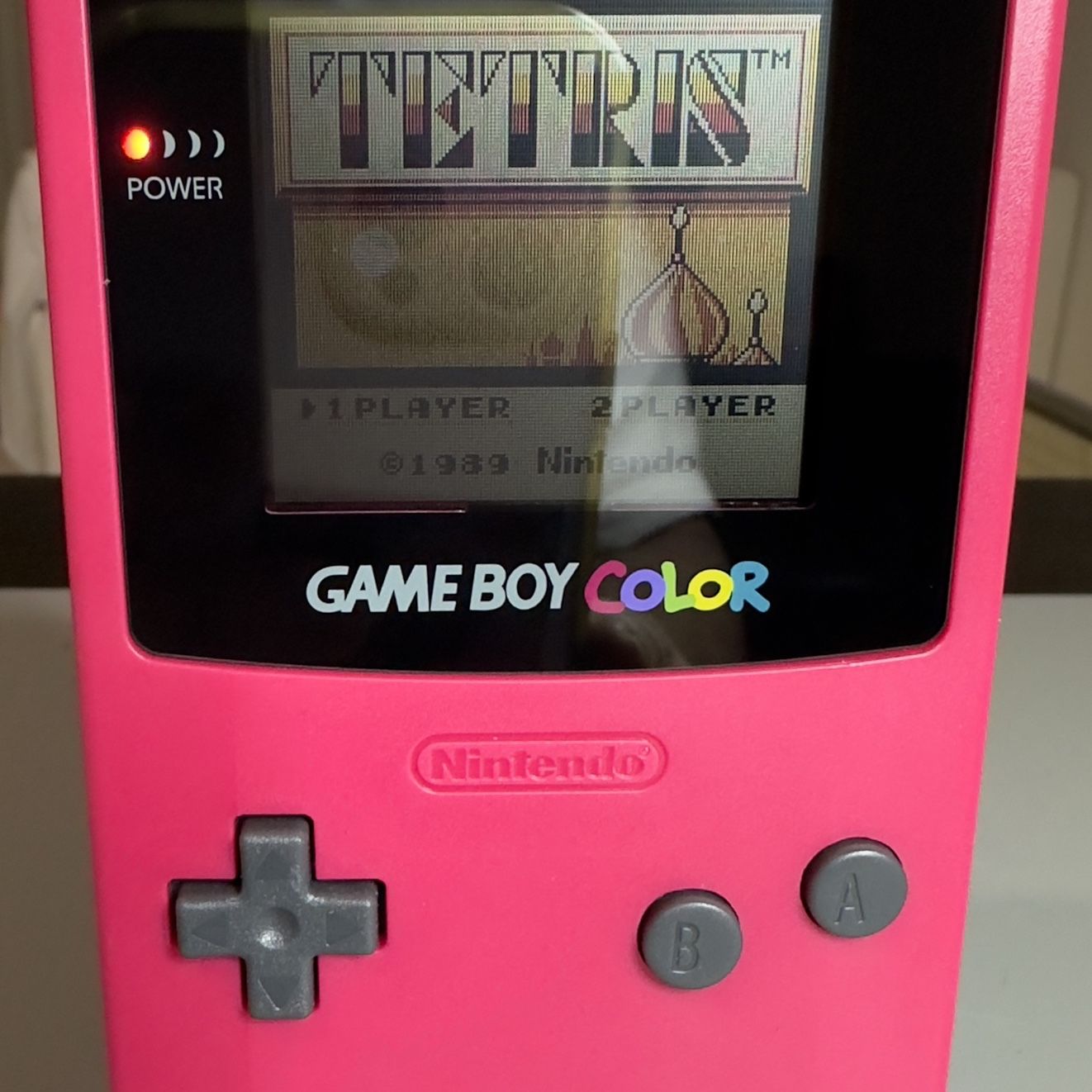 Nintendo Gameboy Color in Berry Pink