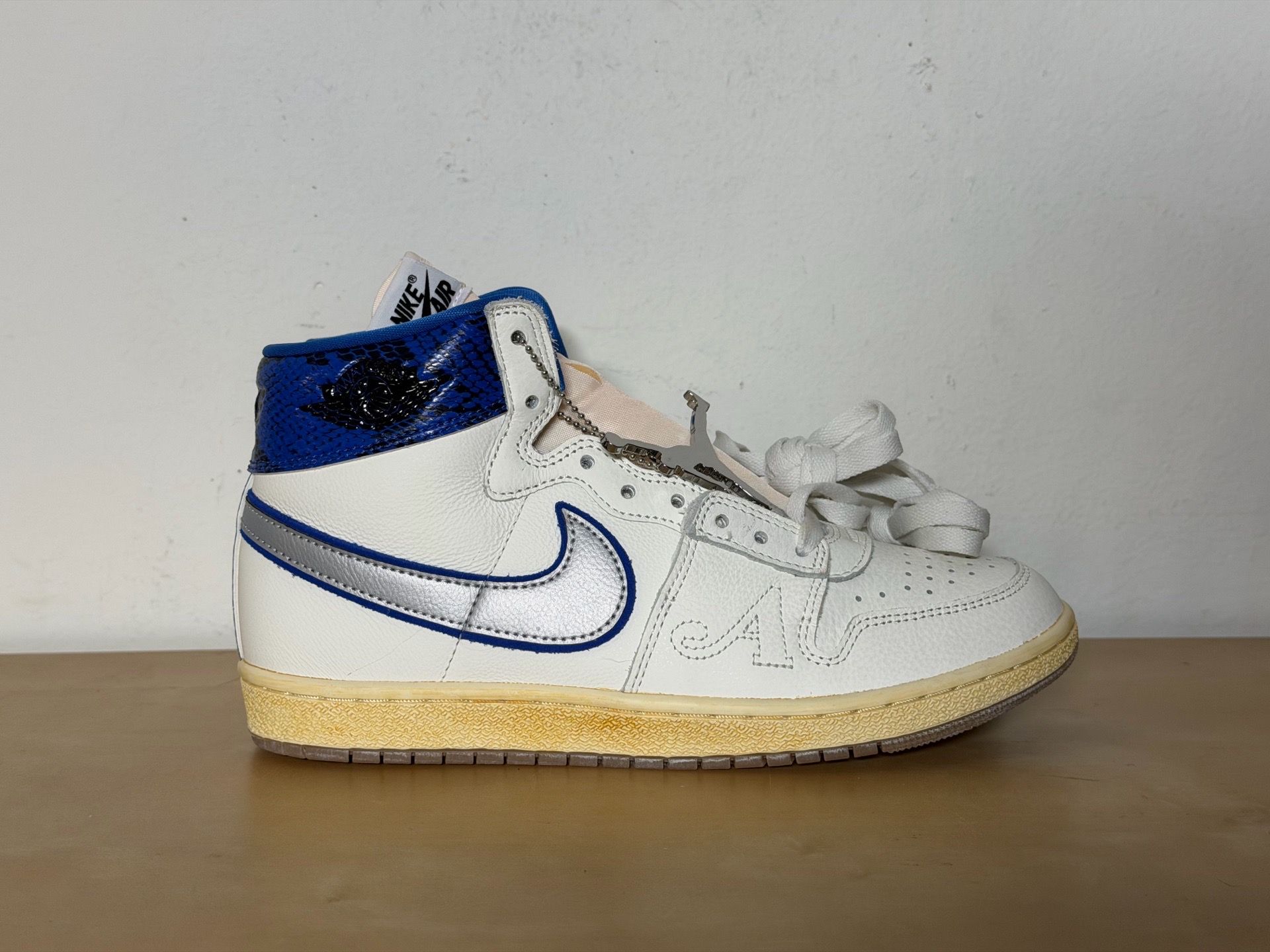 Nike Air Jordan Air Ship PE x Awake NY Game Royal Sneakers FN8675-104 Men's Size 9