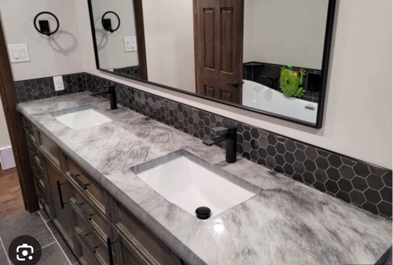 Selling Epoxy Countertops