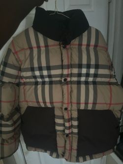 Burberry coat size M