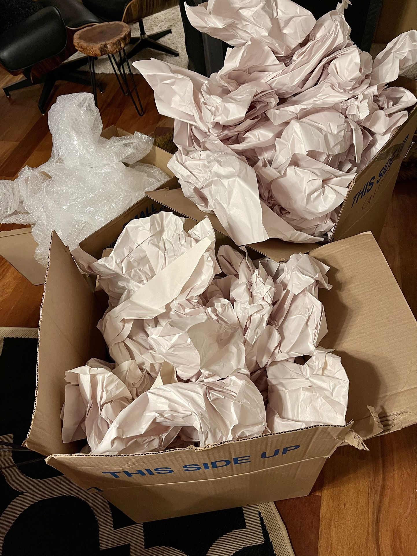 Free Moving Boxes & Packing Material 