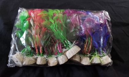 🔥 DIABLA'z - NEW UNUSED - 12 Neon Bright Small Artificial Aquatic Fish Tank Bowl Plants