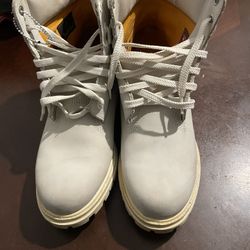Timberlan Size 9 In Mens 