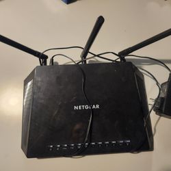 Nighthawk Router