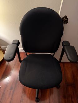 Ergonomic chair