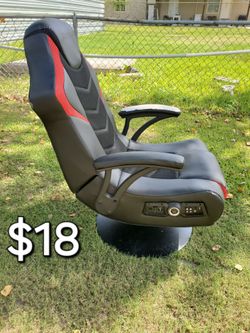 Gaming chair