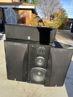 Yamaha speakers