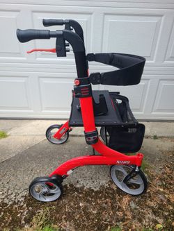 Drive Medical RTL10266 Nitro Euro-Style 4-Wheel Rollator Walker With Seat, Red