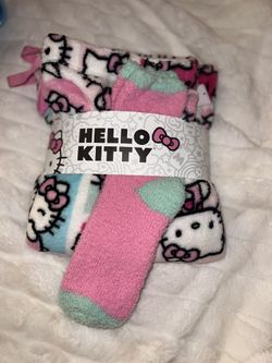 Hello Kitty Pajama Set