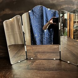 Folding Mirror 