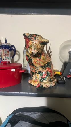 Chinese Cat Decoration 