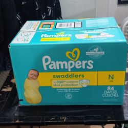 Brand New Pampers Swaddlers Size 0 Newborn For Sale. 