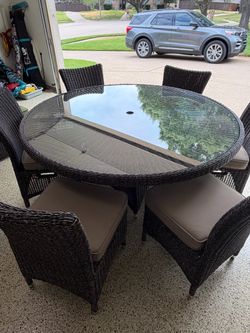 OVA 65” Patio Table and 6 Chair Set