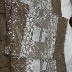 Burlap Lace Runners