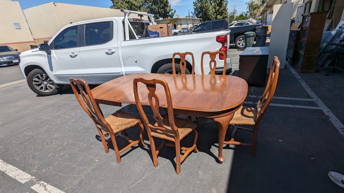 Vintage Dining Table With 5 Chairs - Make Offer 
