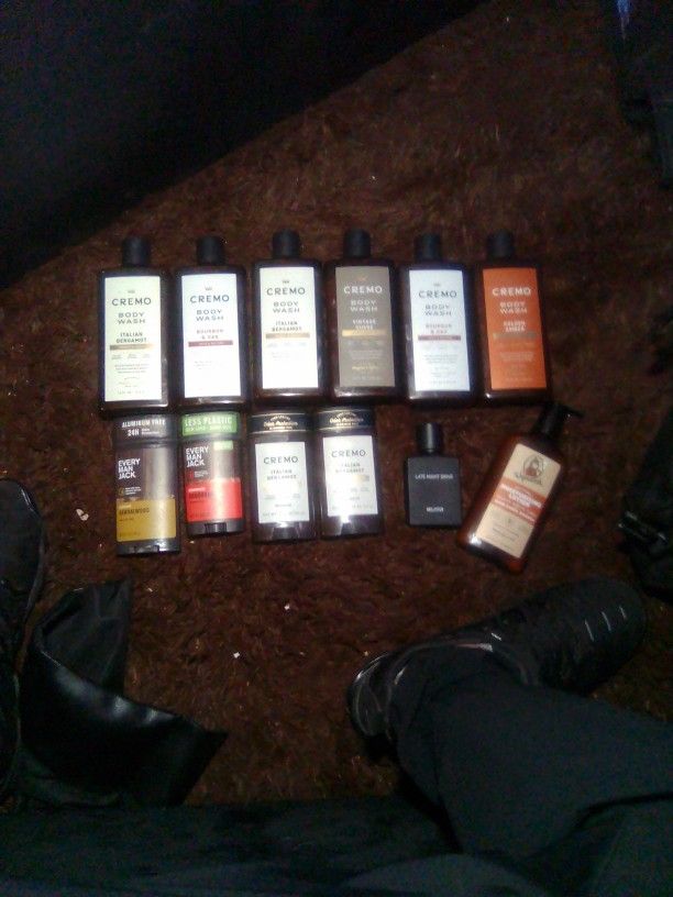 BODYWASH, DEODORANT & LOTION& Calonge BUNDLE**$$ Hooked^^ 40$