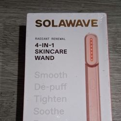 Solawave  4-in-1 Radiant Renewal Skincare Wand