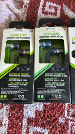 Wired ear buds with audio controls