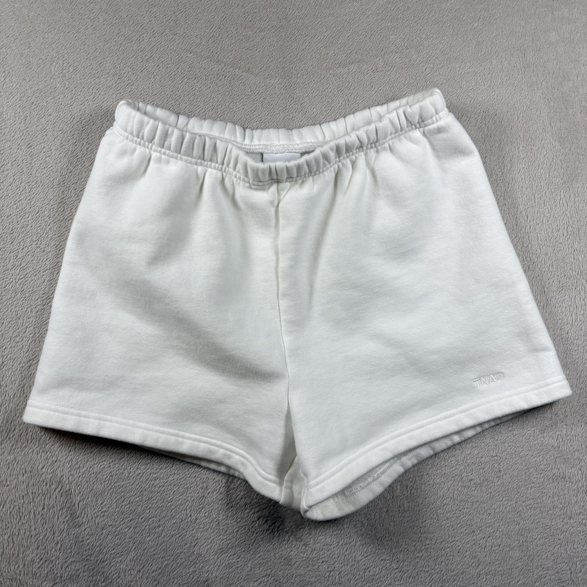 Aritzia TNA White Cozy Fleece Boyfriend Shorts Women’s Size Small #3547