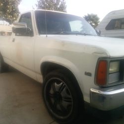 1988 Dodge Dakota