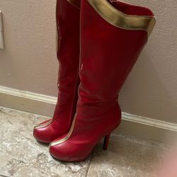Wonder Woman High Heel Boots 