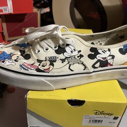 Mickey Vans Like New 