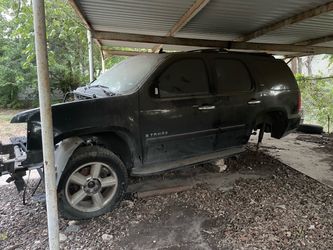 08 Tahoe parts