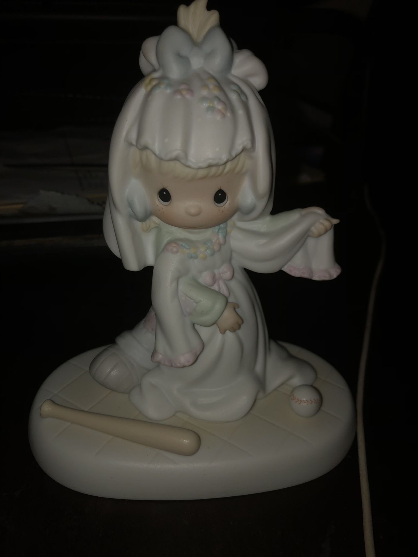 Precious Moments 1988 Collection “Someday My Love” Figurine***Local Pickup Only***
