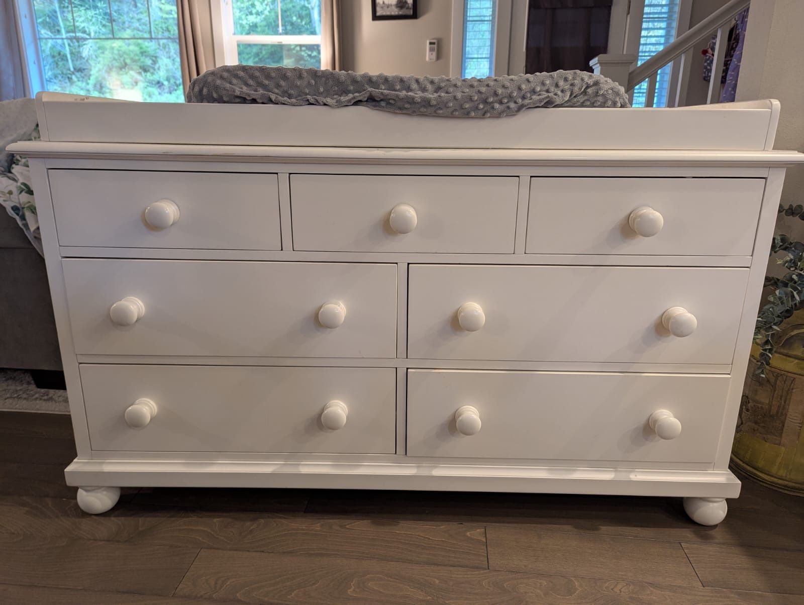 Pottery Barn Catalina 7 Drawer Dresser With Changing Table Topper
