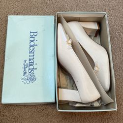 Bridesmaids By Dyeables Size 8 White Shoes