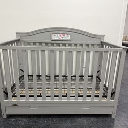 Graco Baby Crib