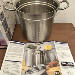 Costco Kirkland  11 QT/10.4 L* PASTA COLANDER/STEAMER INSERT FITS STOCKPOT,  COLANDER ONLY.   Best Offer takes it