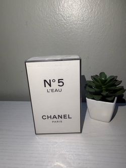 Chanel No. 5 L'Eau Perfume