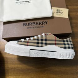 Burberry Shoes 